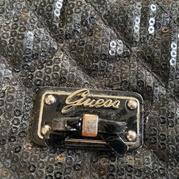 Guess Vintage y2k mini purse, long strap, black sequence and quilted - Picture 4 of 14